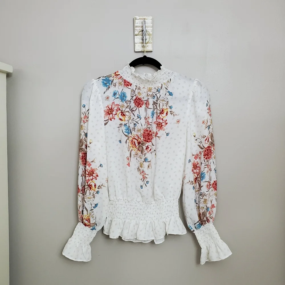 Meraki Mock Neck Smocked floral Top - Picture 7 of 12
